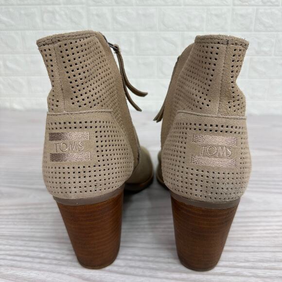 Toms Majorca Booties WMNS 9.5 Tan Diamond Perforated Suede Peep Toe Block Heels - Picture 3 of 9